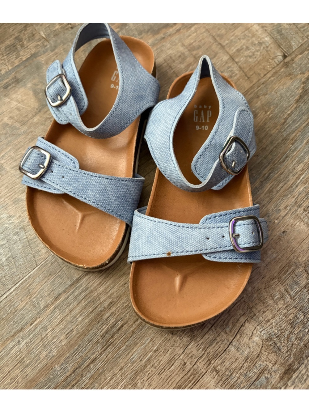 GAP girls  buckle sandals